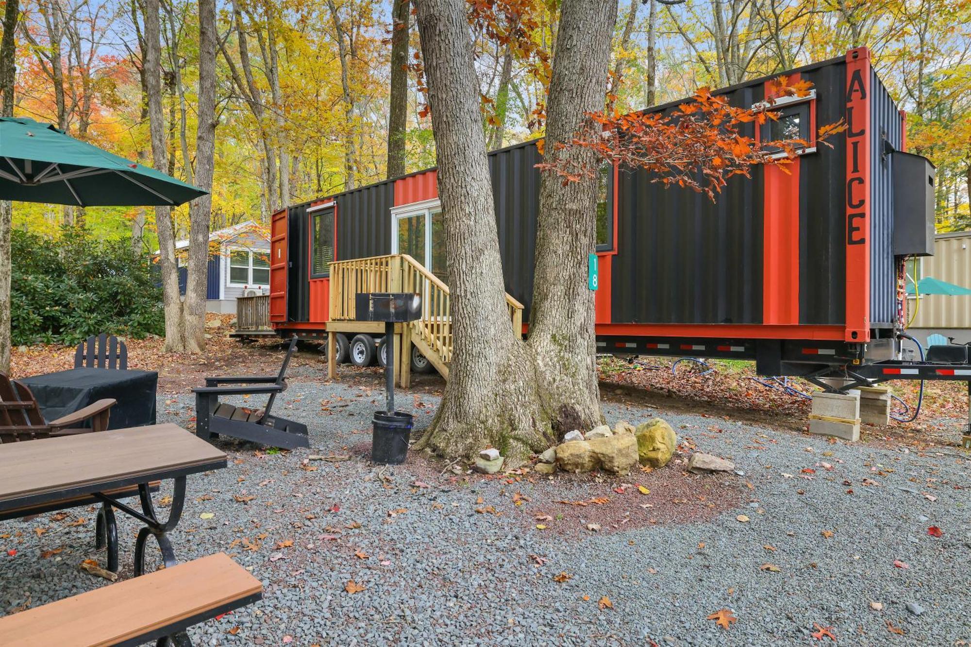 Camptel Poconos Lodging Otel Albrightsville Dış mekan fotoğraf